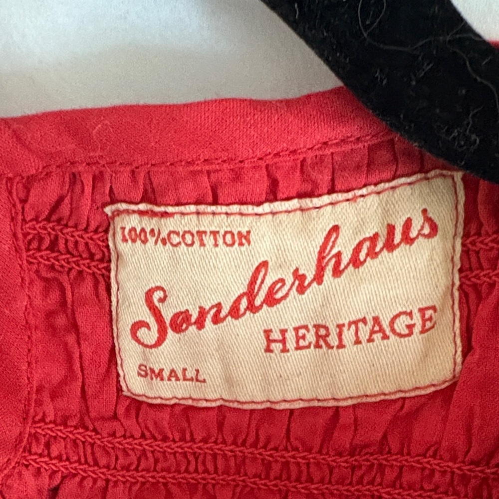 Chic Red Ruffled Blouse - Picture 2 of 4